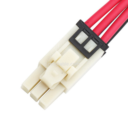 6 speld 100mm de Uitrustingsassemblage Molex 1722582106 tot 4 Pin TE 208130-1 van de Lengtedraad