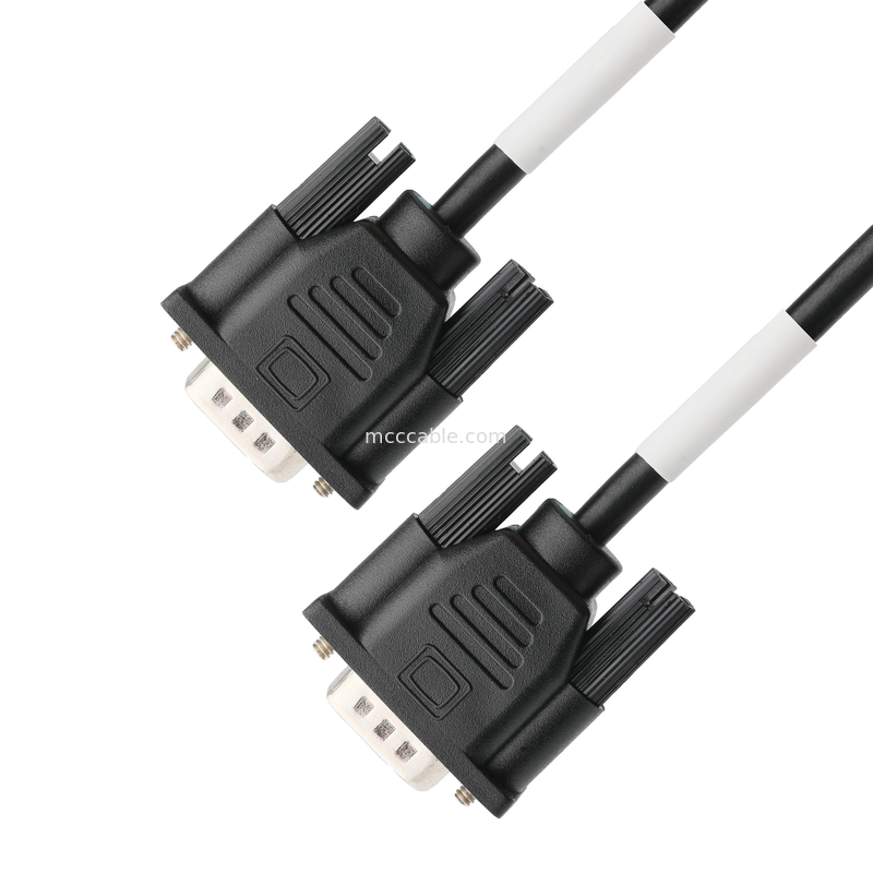 D-SUB-9Pin mannelijke SOLDER TYPE witte rubberen kern nikkel beklede shell naar D-SUB-9Pin Vrouwelijke connector OEM/ODM