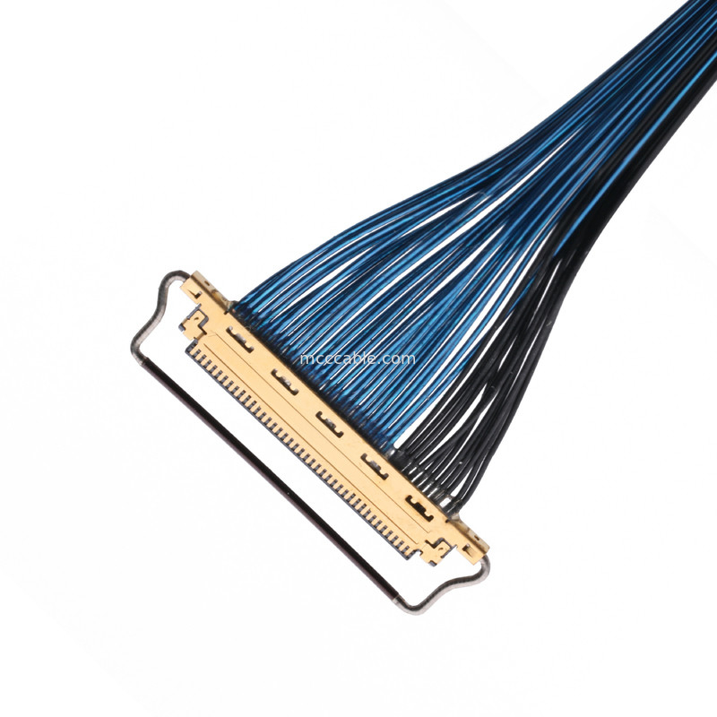 20633-250T-01S 50P 0,4 mm pitch Horizontaal paringstype Micro-coaxiale connector met mechanisch slot
