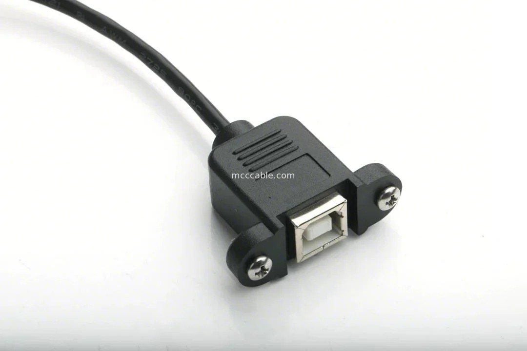 MOUNTABLE USB PORT TYPE B Vrouwelijke panel montage adapter voor USB MINI-B mannelijke bovenhoek met vorm