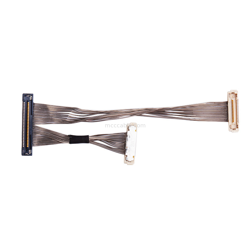 0.4mm Hoogte Micro- Coaxiale Kabeluren DF36C-15P-0.4SD aan UREN DF36-30P-0.4SD