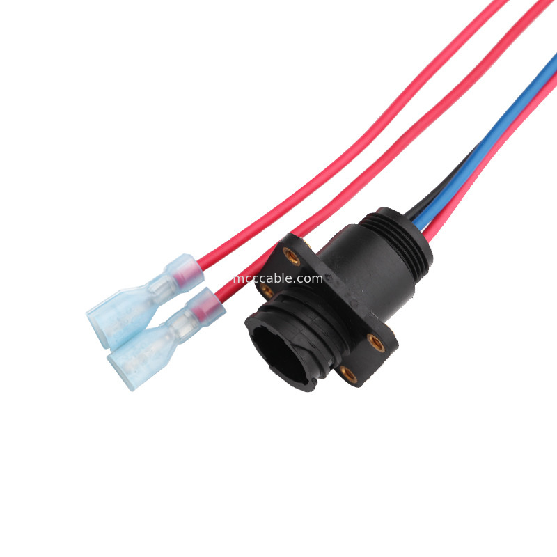 6 speld 100mm de Uitrustingsassemblage Molex 1722582106 tot 4 Pin TE 208130-1 van de Lengtedraad